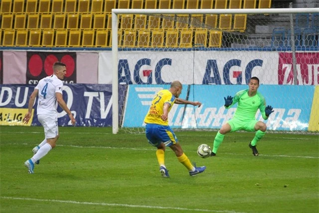Đội bóng của Filip Nguyễn thua trong ngày giải CH Czech trở lại - 2