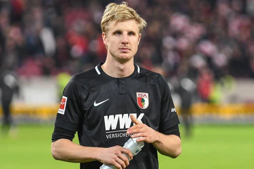 =4. Martin Hinteregger (Eintracht Frankfurt - 6 bàn thắng).