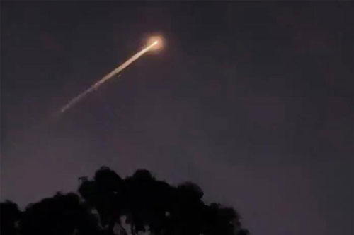 Vật thể bí ẩn xuất hiện trên bầu trời nước Úc