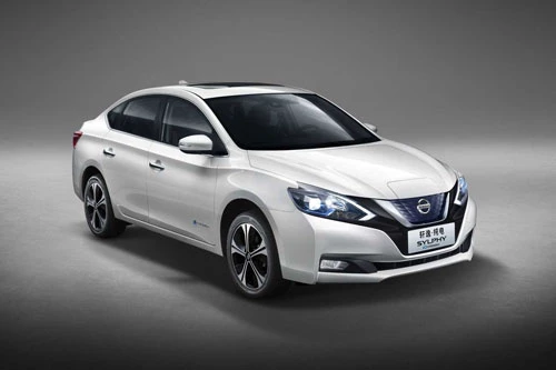 1. Nissan Sylphy (doanh số: 32.251 chiếc).