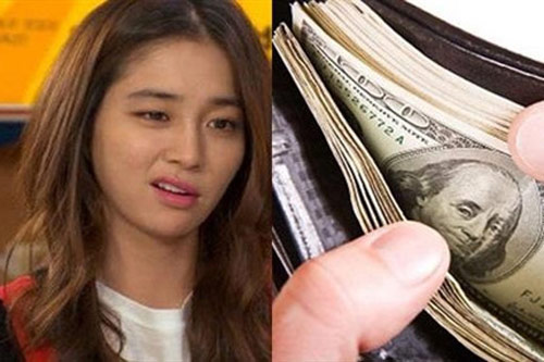 Yêu nhau 3 năm, cứ đến lúc trả tiền, bạn trai lại giả vờ ra ngoài nghe điện thoại, đi vệ sinh