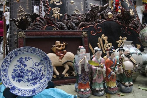 Đồ cổ độc đáo ở Hà thành
