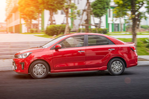 Đánh giá Kia Soluto AT Luxury, giá 499 triệu tại Việt Nam