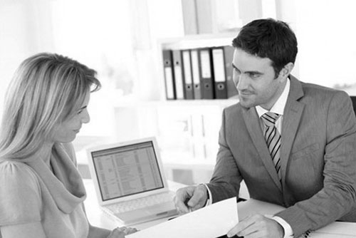 Đàn ông có địa vị thường ngoại tình vì lý do bất ngờ này