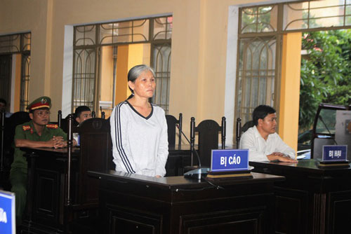 Phát hiện “chồng hờ” có người khác, người phụ nữ ra tay sát hại