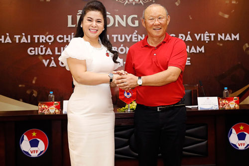 ĐT Việt Nam nhận nhiệm vụ kép: đi tiếp ở World Cup và bảo vệ ngôi vương AFF Cup