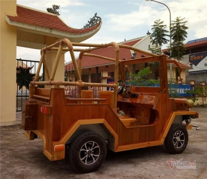 Độc đáo chiếc Jeep gỗ chạy động cơ xe máy Honda của dân chơi Thái Nguyên