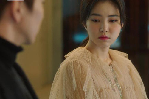 Lén đọc nhật kí, sững sờ khi biết sự thật về cái tên vợ đặt cho đứa con