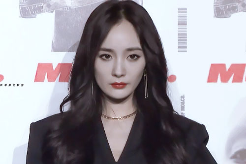 ‘Rụng tim’ trước những khoảnh khắc đẹp xuất thần của các mỹ nhân đình đám Hoa Ngữ