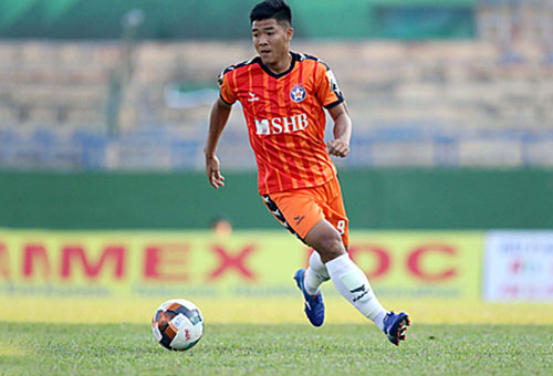 Đức Chinh ghi bàn, HLV Huỳnh Đức vẫn chưa hài lòng