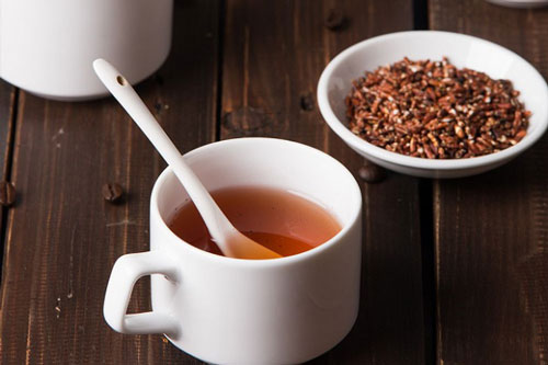 Trước khi ngủ chăm chỉ uống thứ nước rẻ tiền này, gan sạch độc tố, da dẻ hồng hào