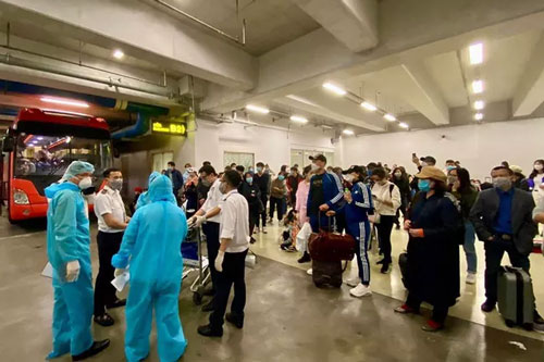 Siết chặt việc phòng lây nhiễm COVID-19 ra cộng đồng tại các sân bay