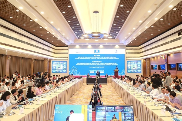 Cải cách hành chính hướng tới nền hành chính phi giấy tờ, giúp DN vực dậy nhanh hơn hậu Covid-19