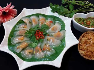 Mẹ đảm làm bánh bột lọc tại nhà mà ai cũng ngỡ ăn ở hàng, ngon tuyệt