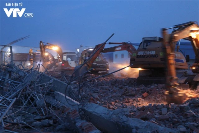 Vụ sập công trình tại Đồng Nai khiến 10 người chết: Khởi tố Giám đốc công ty thi công - Ảnh 4.