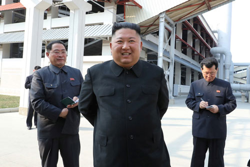 Triều Tiên cuối cùng đã thừa nhận Kim Jong-un không thể bẻ cong thời gian và không gian