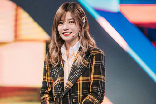 Top 8 mỹ nhân Hoa Ngữ từng là hoa khôi của Học viện Điện Ảnh Bắc Kinh: Toàn ‘tường thành’ nhan sắc