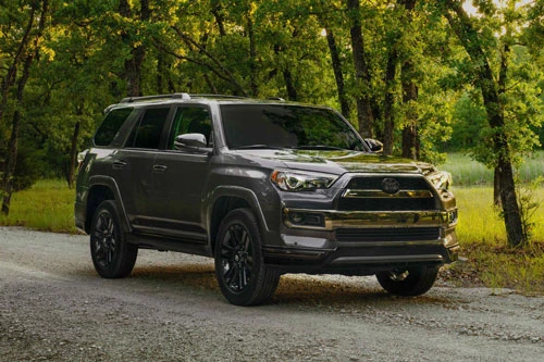 Toyota 4Runner Nightshade 2021.