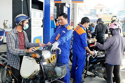 TP.HCM khẳng định không thiếu xăng dầu phục vụ người dân
