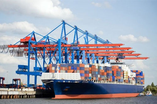 Hàng hoá qua cảng biển tăng trở lại