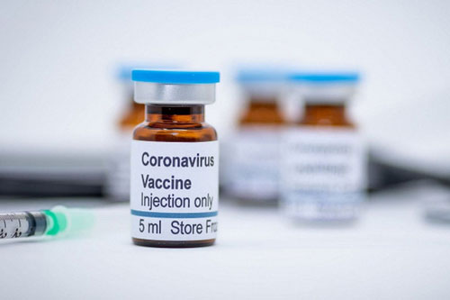 "Nóng" cuộc đua thử nghiệm vaccine điều trị COVID-19