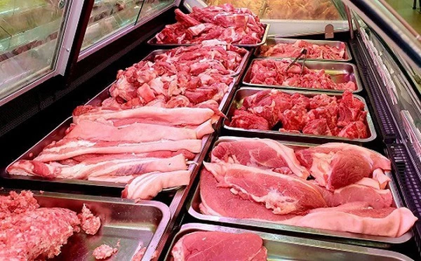 Giá thịt lợn tăng “phi mã” ai sẽ là người chịu trách nhiệm? 