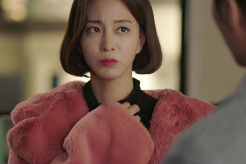 Tối hậu thư của gã bạn trai 'nhớ rõ mồn một lương, thưởng của bạn gái'