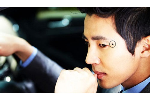 Đàn ông sở hữu tướng mắt “đa tình”, ai làm vợ cuộc đời nguy cơ chìm trong đau khổ