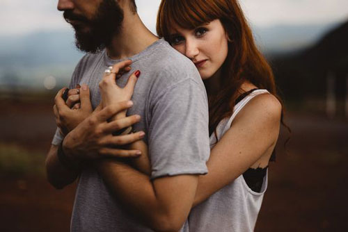 Cố dùng con níu kéo cuộc hôn nhân tan vỡ, người vợ nhận cái kết cay đắng