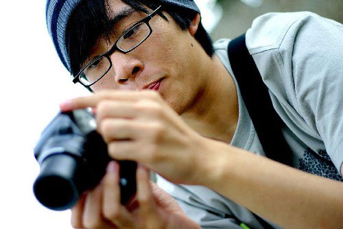 Bạn trai là nhiếp ảnh gia hay soi mói chuyện ăn mặc của tôi