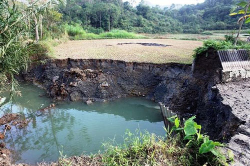 Tìm ra nguyên nhân xuất hiện 148 'hố tử thần' ở Bắc Kạn