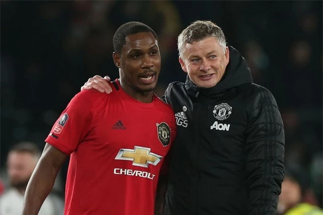 Người đại diện của Ighalo giảm bớt gánh lo cho Man Utd - 2