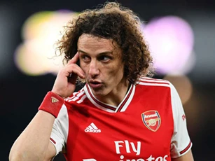 Arsenal lưỡng lự trong việc gia hạn, David Luiz có thể ra đi trong mùa Hè