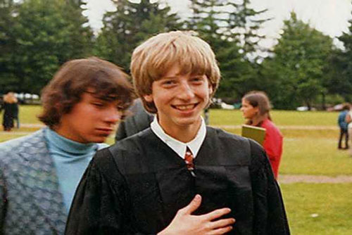 Tỷ phú Bill Gates được nuôi dạy thế nào khi còn nhỏ?