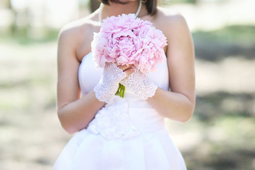 5 dấu hiệu cho thấy bạn đã kết hôn, làm vợ nhưng chưa hẳn đã có một người chồng