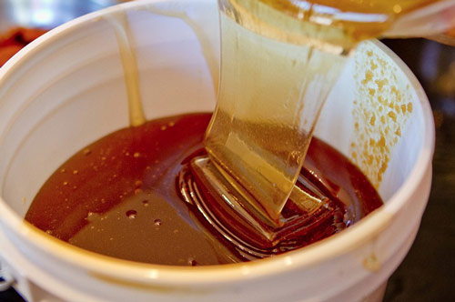 Dùng mật ong theo cách này dễ gây độc tố có hại cho sức khoẻ