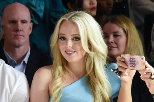 Những điều ít biết về cô con gái bí ẩn nhất của Tổng thống Trump