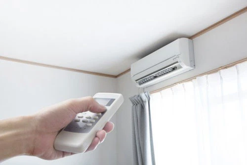 Người dùng thường có cảm giác điều hòa nhiệt độ không đủ mát khi trời nóng gay gắt. Ảnh minh họa: inventorairconditioner