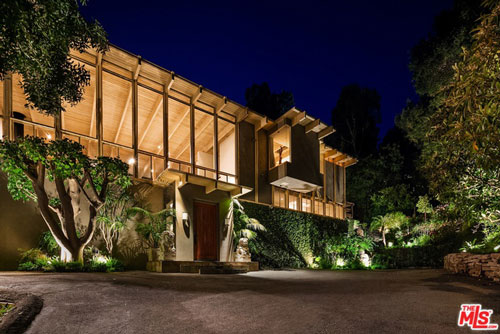 Cận cảnh căn biệt thự mang phong cách Nhật Bản trị giá 3,7 triệu USD của tỷ phú Mỹ