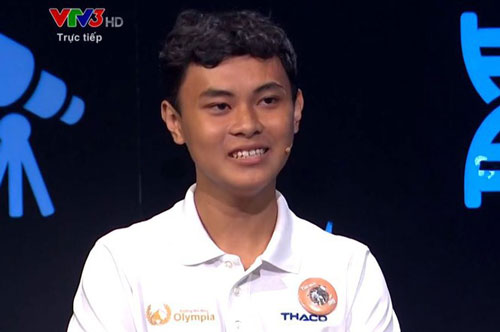 &#xC1; qu&#xE2;n &#x110;&#x1B0;&#x1EDD;ng l&#xEA;n &#x111;&#x1EC9;nh Olympia l&#xE0; thanh ni&#xEA;n ti&#xEA;n ti&#x1EBF;n l&#xE0;m theo l&#x1EDD;i B&#xE1;c