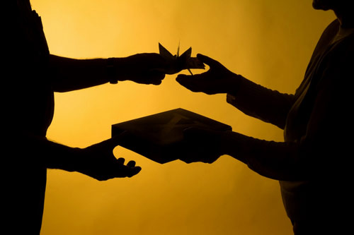 Mẩu chuyện ngắn đáng suy ngẫm về cuộc sống: Hãy dành 5 phút để đọc, không lãng phí thời gian của bạn đâu