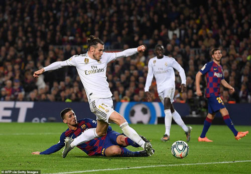 La Liga chốt ngày trở lại, Barcelona đua vô địch với Real Madrid