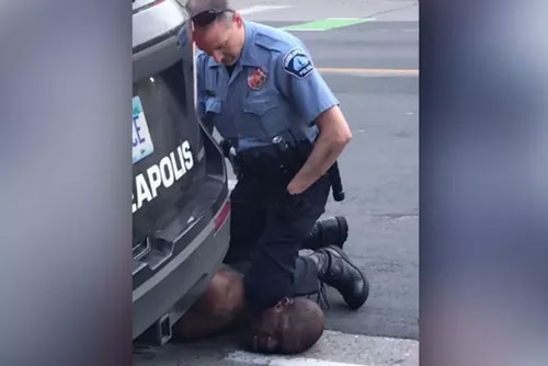 Vụ cảnh sát ghì chết người da màu: Hung thủ đối mặt với án tù 1/4 thế kỷ