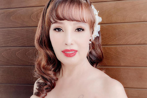 Khuôn mặt cô dâu Cao Bằng 62 tuổi sau phẫu thuật thẩm mỹ có nhiều thay đổi bất ngờ