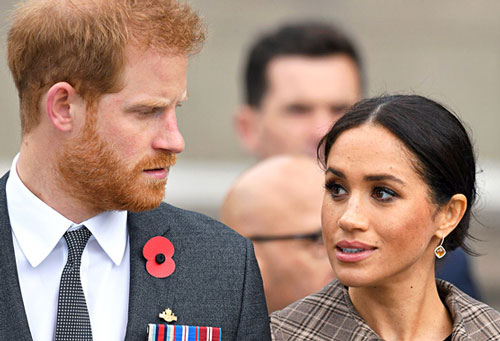 Vợ chồng Meghan Markle đang sống trong sợ hãi, dư luận chỉ thương bé Archie phải gánh chịu hậu quả từ cha mẹ