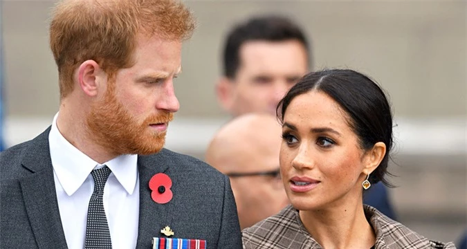 Vợ chồng Meghan Markle đang sống trong sợ hãi, dư luận chỉ thương xót bé Archie phải gánh chịu hậu phải từ cha mẹ - Ảnh 1.