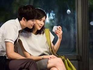 Tôi bị lợi dụng khi cặp với trai trẻ nhưng chẳng thể dừng