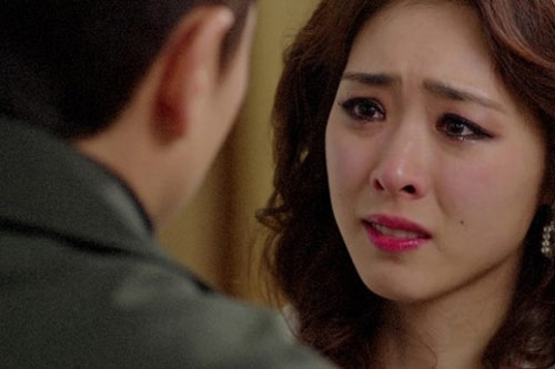 Đêm tân hôn, chồng khóc rưng rức thú nhận với tôi một chuyện động trời, tôi nghe mà rơi rụng chân tay