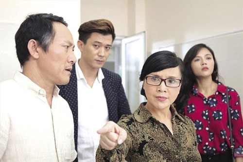 Mẹ chồng tương lai sang tận nhà thông gia đòi hủy cưới, sỉ vả con dâu, cô gái chỉ nói 1 câu khiến bà thay đổi luôn thái độ!