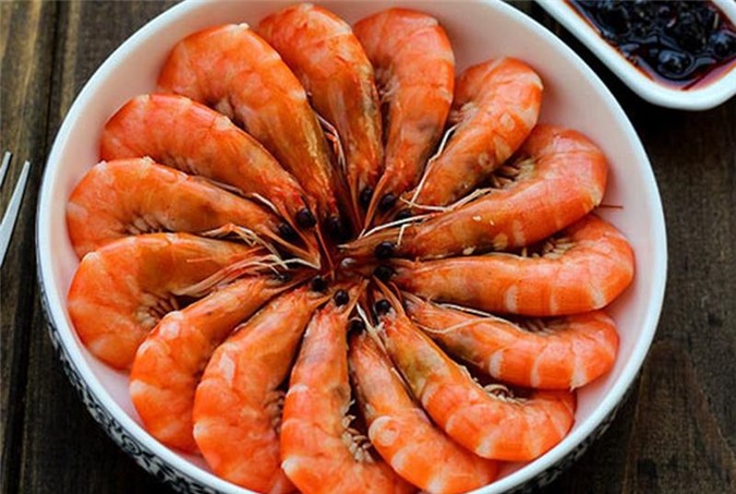 7 ngộ nhận sai lầm khi ăn tôm nhiều người mắc phải, điều số 1 hay gặp nhất